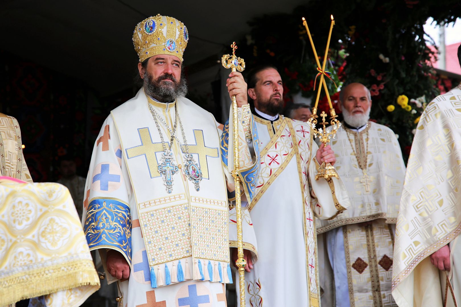 foto: Flavius Popa Biserica Parohiei Curechiștea a fost târnosită de PS Nichifor Botoșăneanul