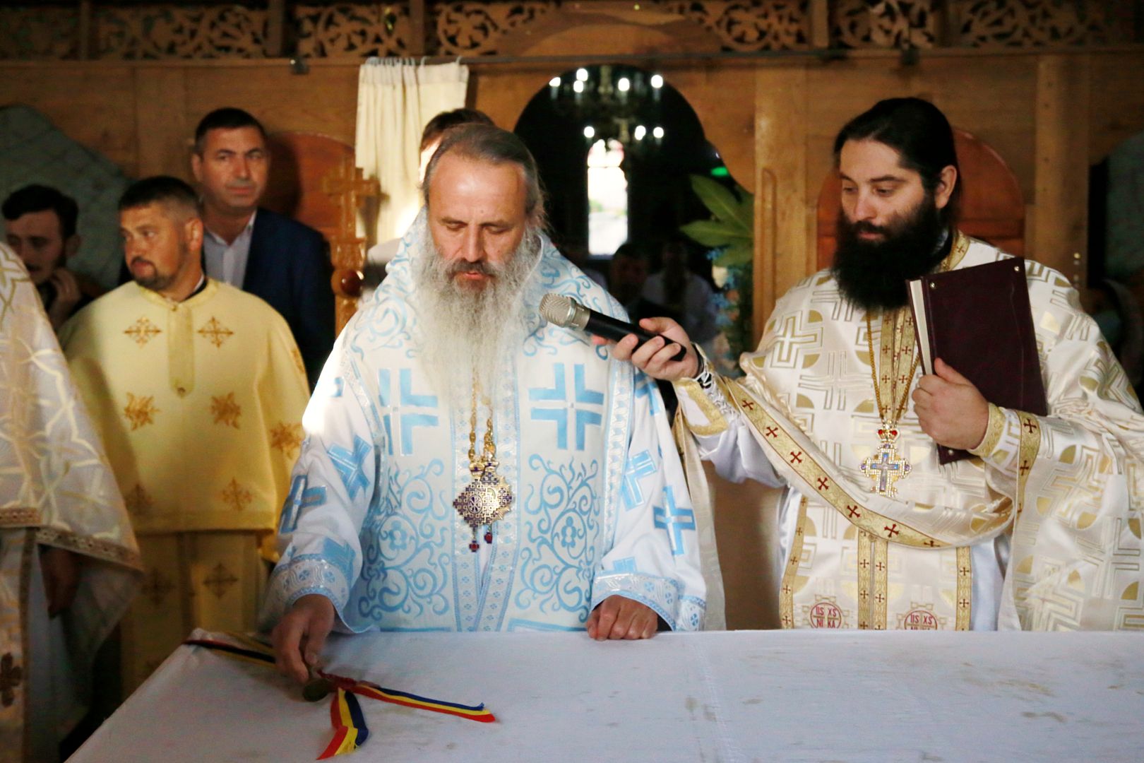 Biserica Parohiei „Nașterea Maicii Domnului” Deleni II a fost sfințită de Părintele Mitropolit