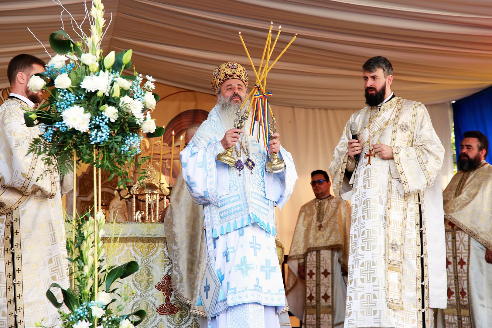 Biserica Parohiei „Nașterea Maicii Domnului” Deleni II a fost sfințită de Părintele Mitropolit