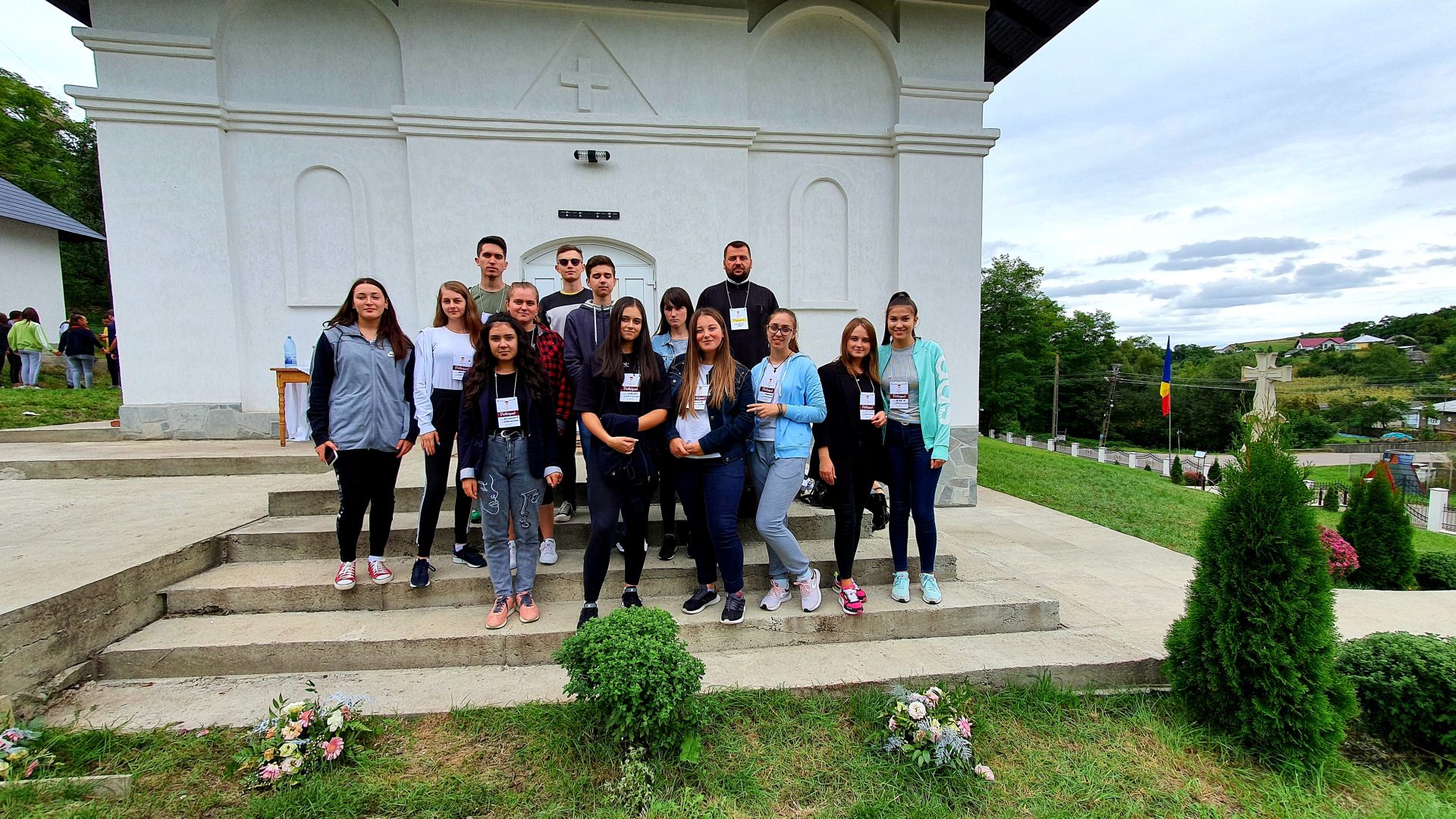 „Tabăra  din  pridvorul satului” la Parohia Concești