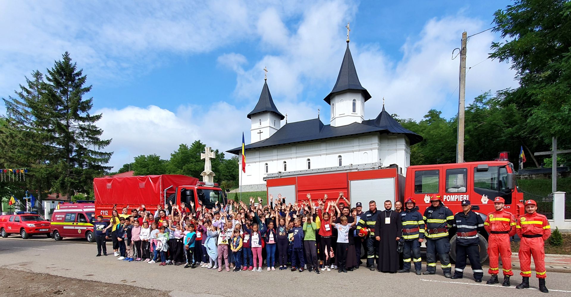 „Tabăra  din  pridvorul satului” la Parohia Concești