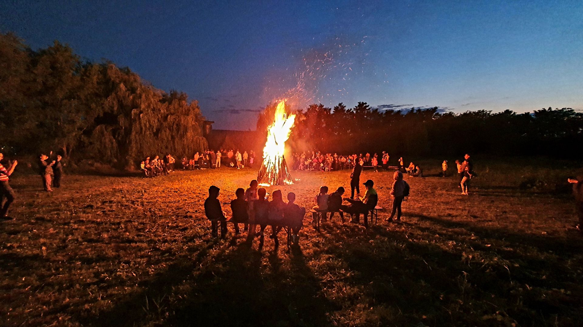 „Tabăra  din  pridvorul satului” la Parohia Concești