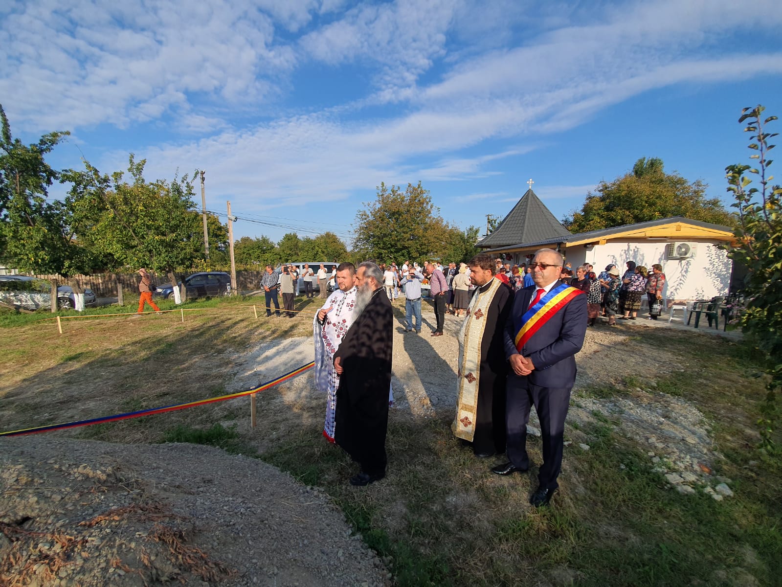 De Înălțarea Sfintei Cruci, IPS Teofan a binecuvântat credincioșii din 5 parohii ieșene