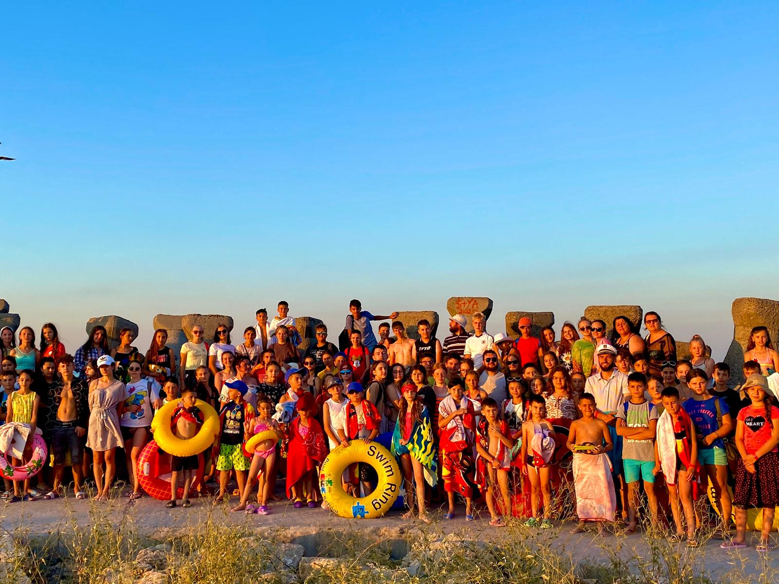 Tabăra organizată de Arhiepiscopia Sucevei și Rădăuților prin proiectul caritabil „Pentru prima dată la mare” – ediția I, a ajuns la final