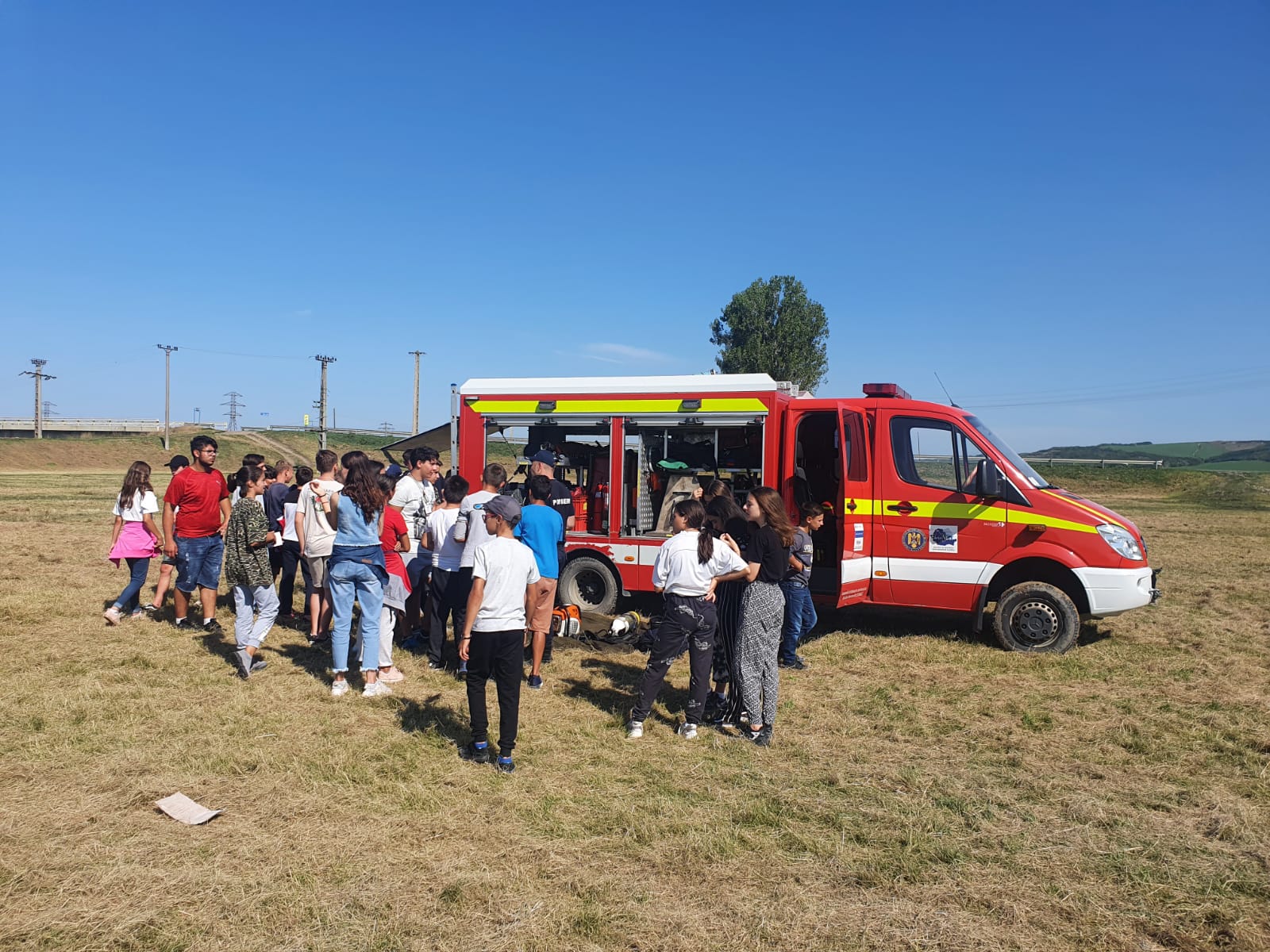 Activități PSI în Tabăra din Pridvorul Satului