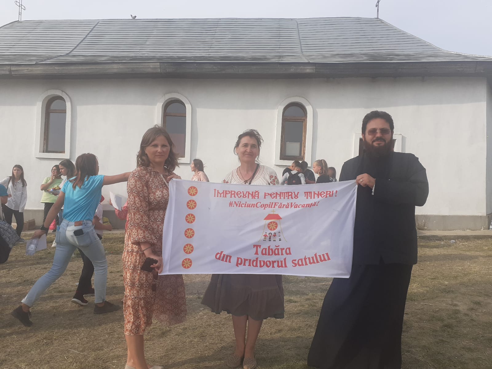 Tabăra din pridvorul satului, în Parohia „Adormirea Maicii Domnului” – Schitu Duca