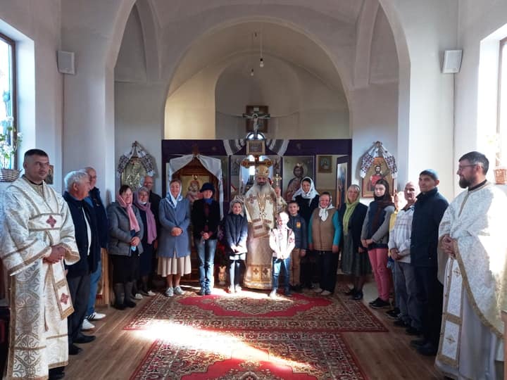 PS Antonie a slujit în Parohia „Sfântul Ioan cel Nou de la Suceava” - Voloviţa, Soroca