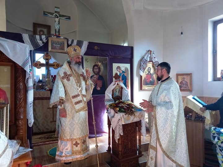 PS Antonie a slujit în Parohia „Sfântul Ioan cel Nou de la Suceava” - Voloviţa, Soroca