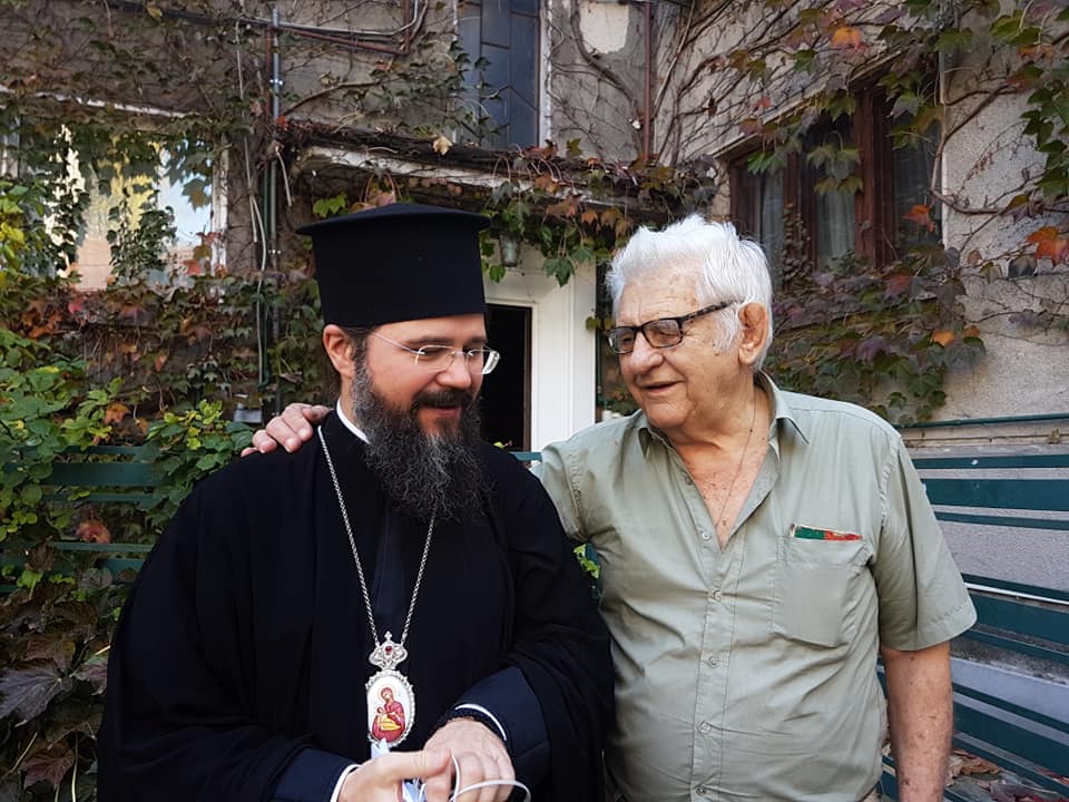 Mai săraci pe pământ, mai bogați în cer