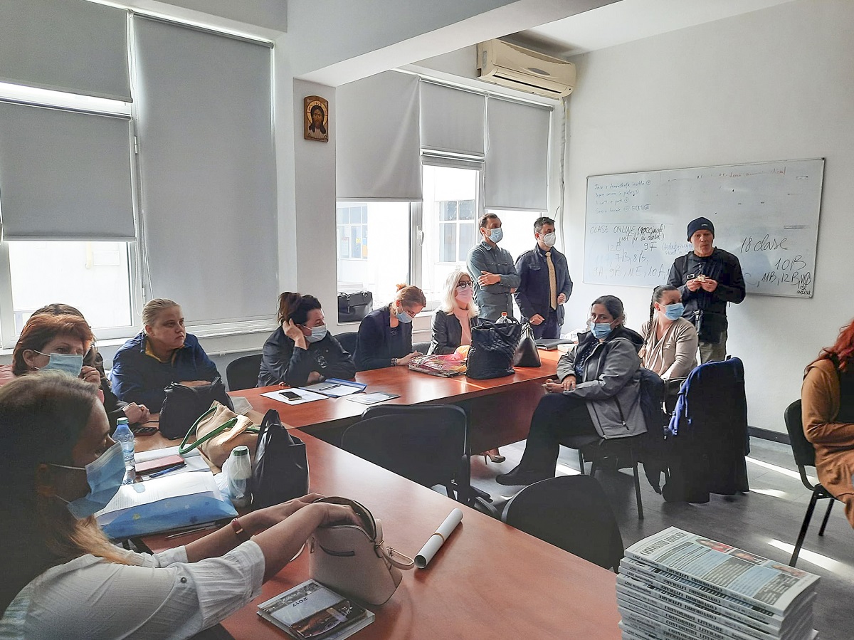 „Valențele educației în societatea actuală”, la Liceul Teoretic de Informatică „Grigore Moisil” din Iași