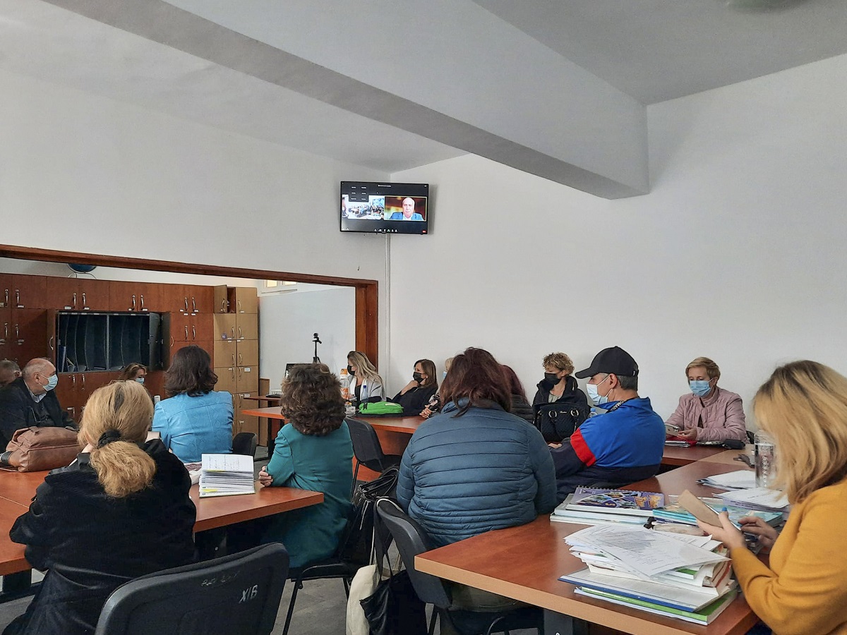 „Valențele educației în societatea actuală”, la Liceul Teoretic de Informatică „Grigore Moisil” din Iași