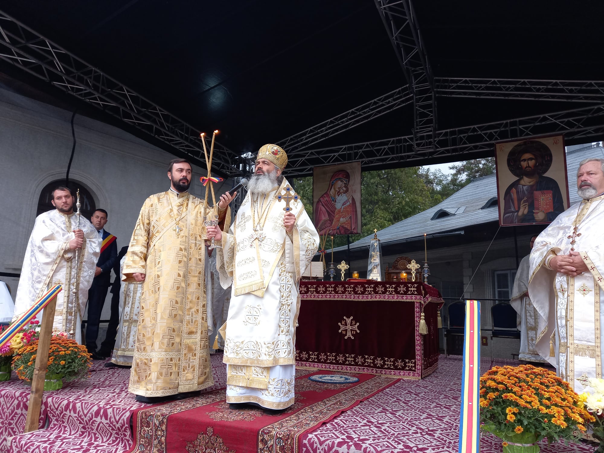 O candelă pentru unitatea neamului românesc va arde şi în oraşul Bucecea, Botoşani