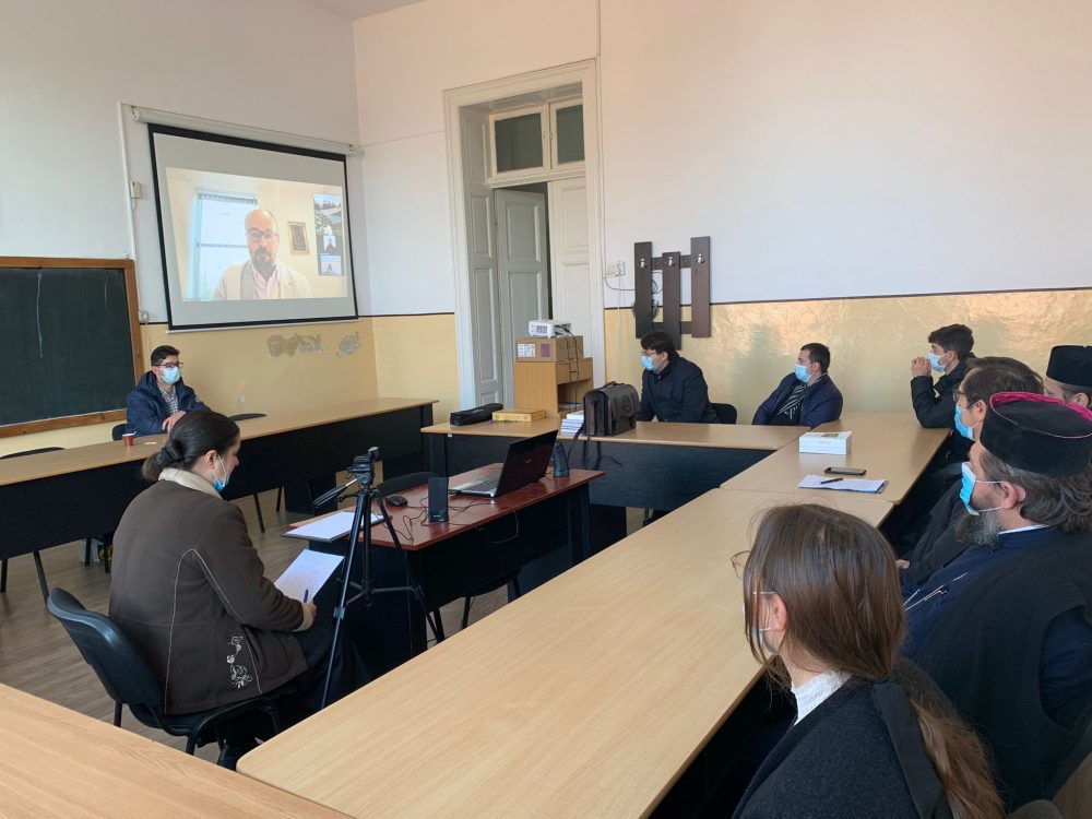 Foto: arhiepiscopiaaradului.ro Conferință internațională la Facultatea de Teologie Ortodoxă din Arad