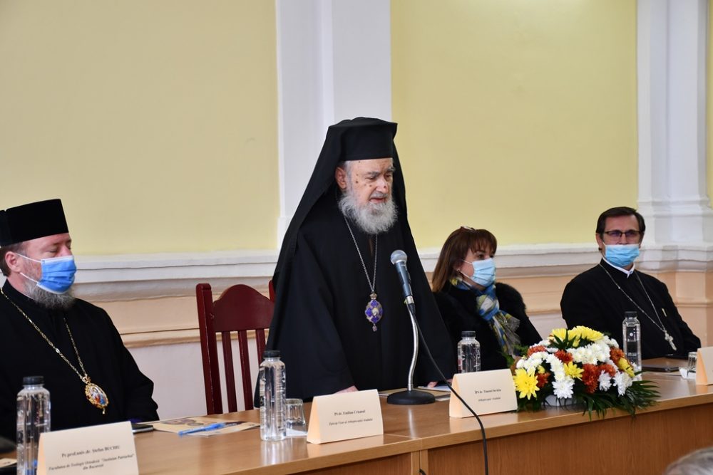 Al VIII-lea Colocviu Naţional de Teologie Dogmatică Ortodoxă a avut loc la Arad Al VIII-lea Colocviu Naţional de Teologie Dogmatică Ortodoxă a avut loc la Arad