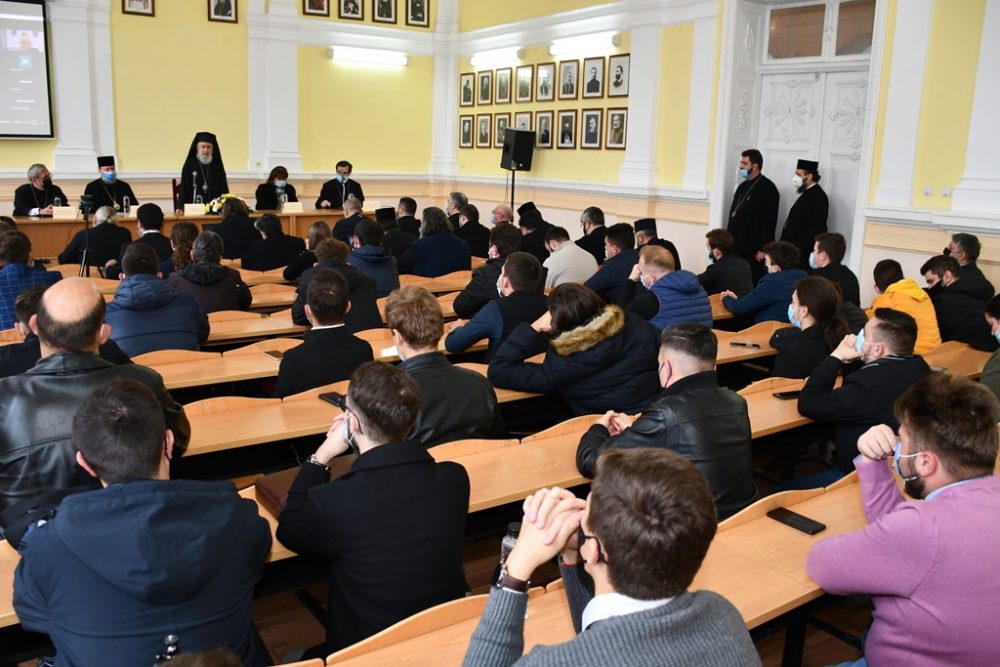 Al VIII-lea Colocviu Naţional de Teologie Dogmatică Ortodoxă a avut loc la Arad