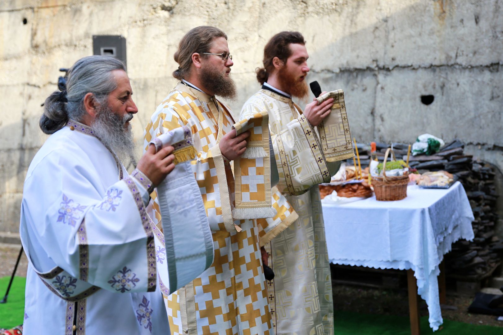 Sfinții Iosif și Chiriac de la Bisericani au fost cinstiți de nemțeni. PS Nichifor Botoșăneanul, prezent la hramul Mănăstirii Bisericani