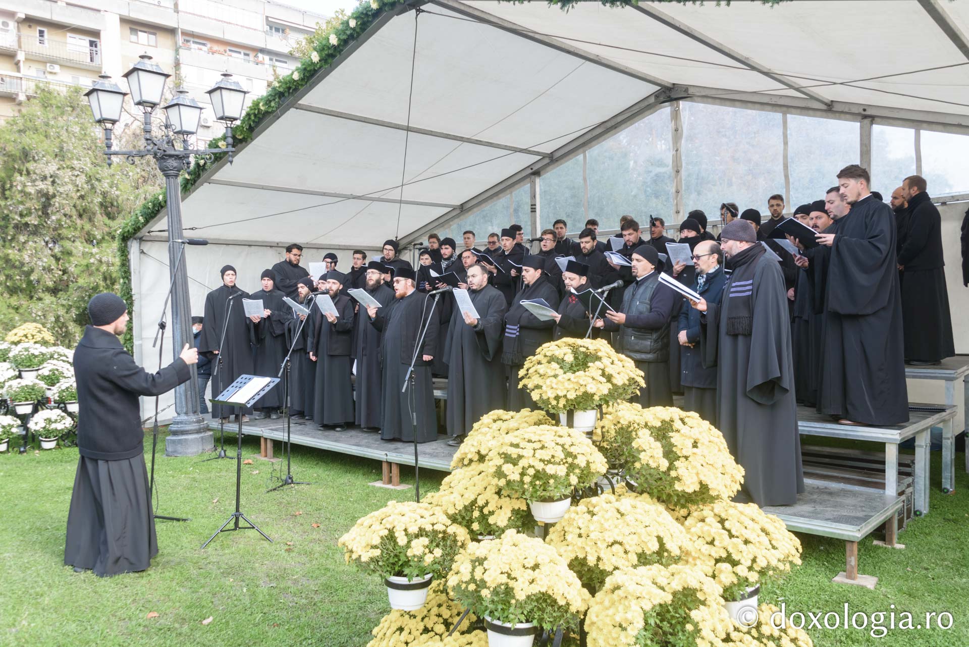 Hramul Iașului: „Ce minunată gazdă a fost Sfânta Parascheva!”