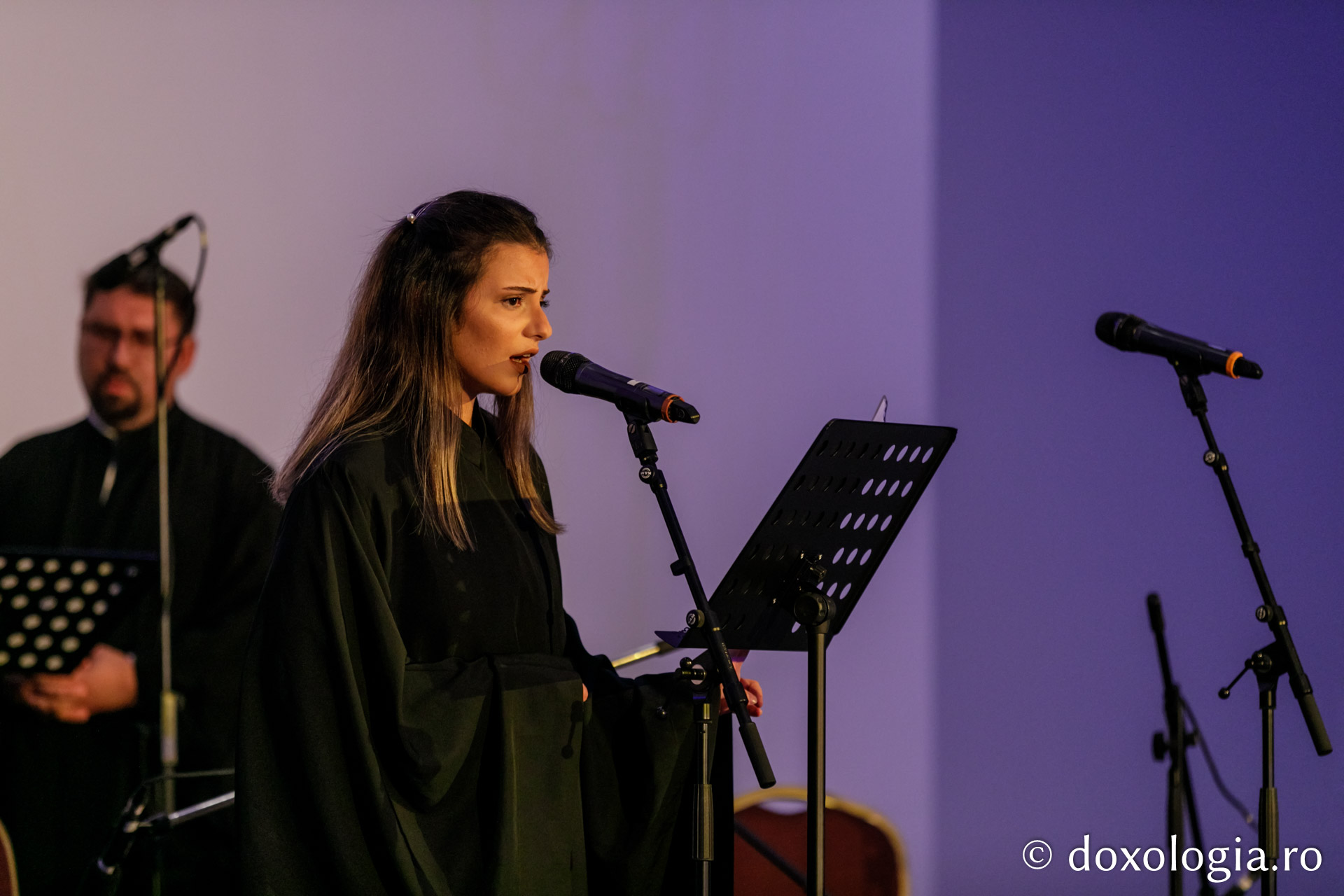 Foto: Pr. Silviu Cluci IBMF 2021: Concert de muzică tradițională din Liban, Cipru și România