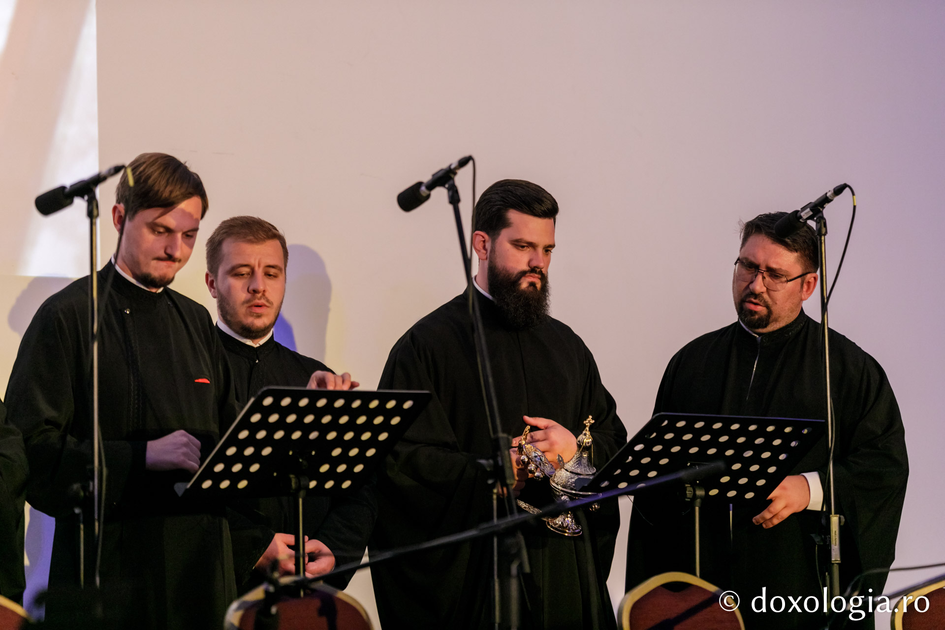Foto: Pr. Silviu Cluci IBMF 2021: Concert de muzică tradițională din Liban, Cipru și România