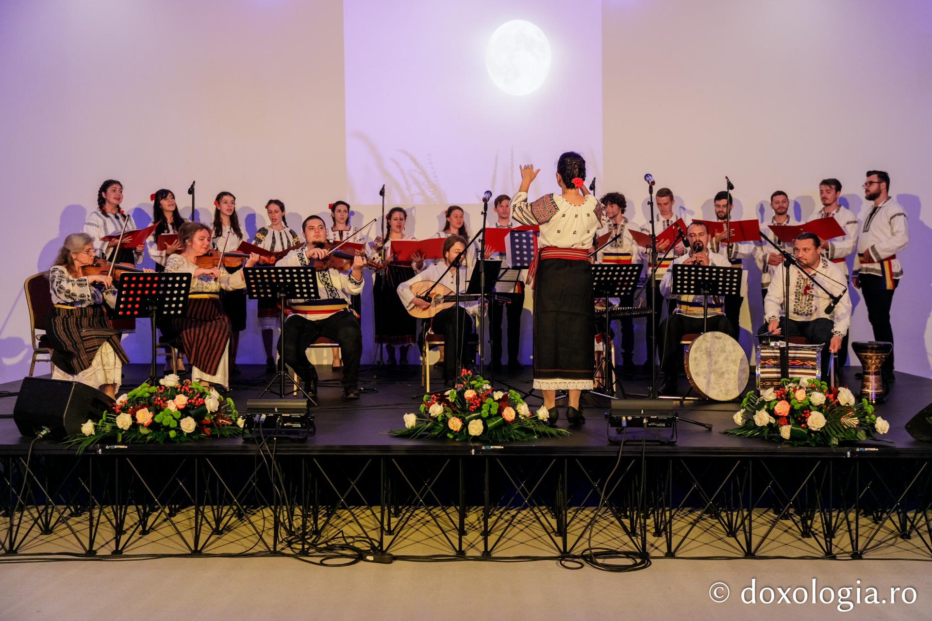 Foto: Pr. Silviu Cluci IBMF 2021: Concert de muzică tradițională din Liban, Cipru și România
