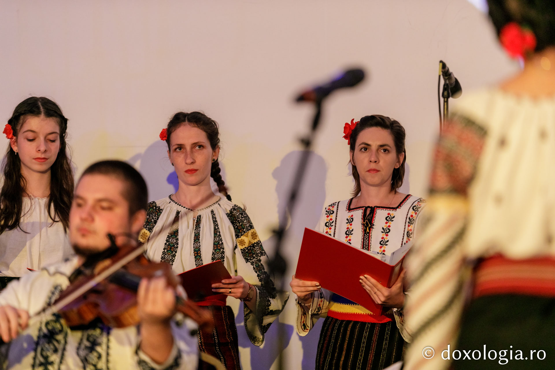 Foto: Pr. Silviu Cluci IBMF 2021: Concert de muzică tradițională din Liban, Cipru și România