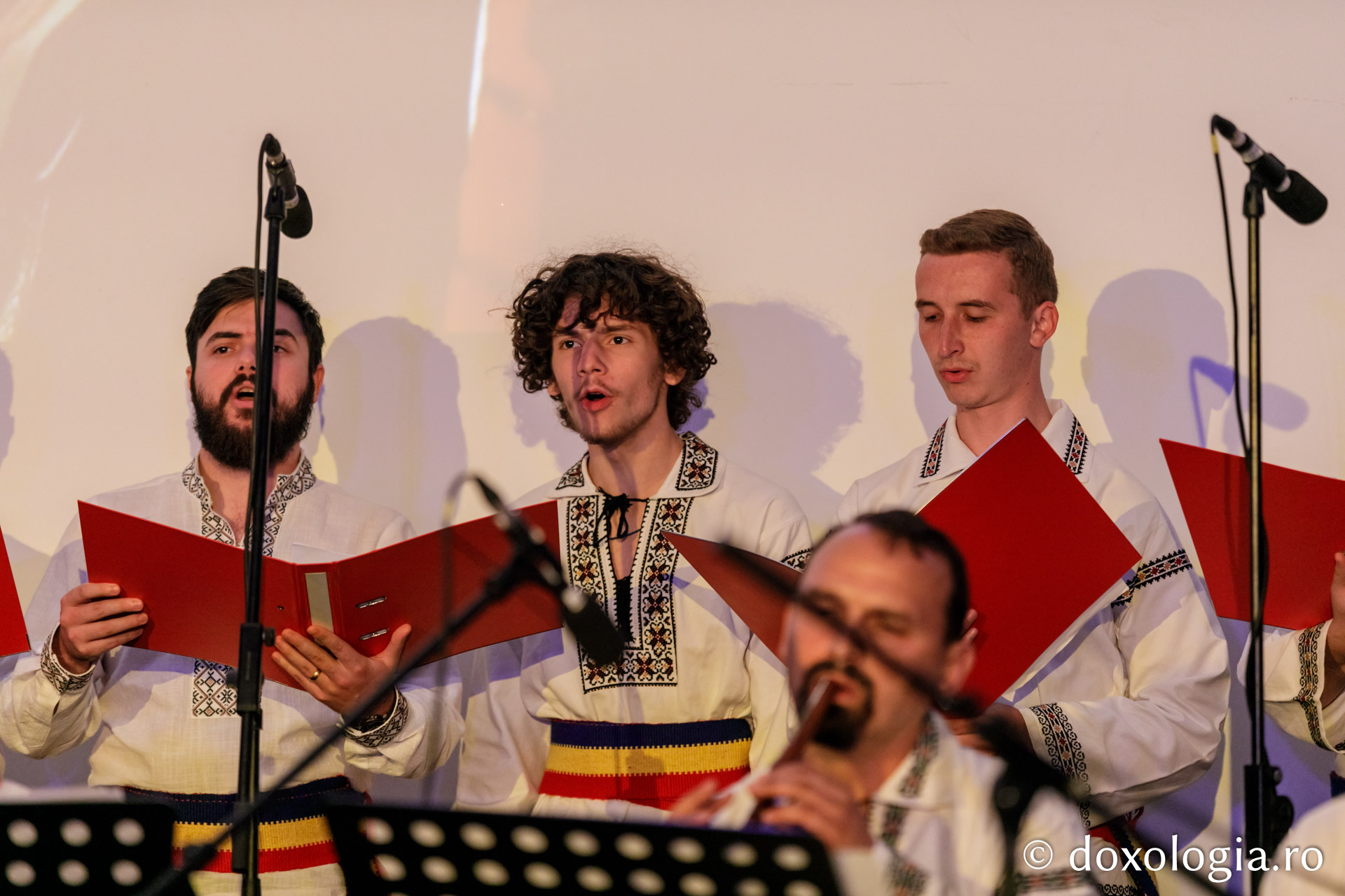 Foto: Pr. Silviu Cluci IBMF 2021: Concert de muzică tradițională din Liban, Cipru și România