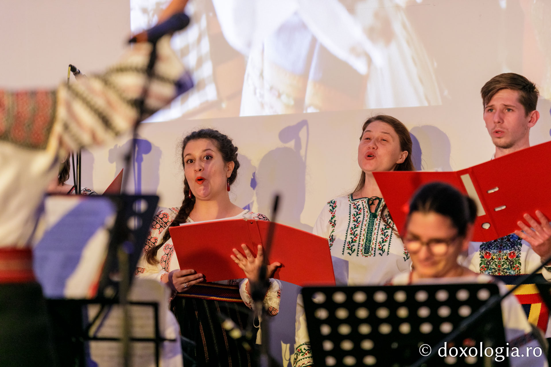 Foto: Pr. Silviu Cluci IBMF 2021: Concert de muzică tradițională din Liban, Cipru și România
