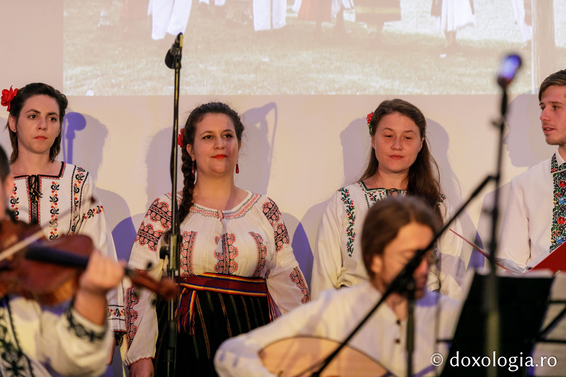 Foto: Pr. Silviu Cluci IBMF 2021: Concert de muzică tradițională din Liban, Cipru și România