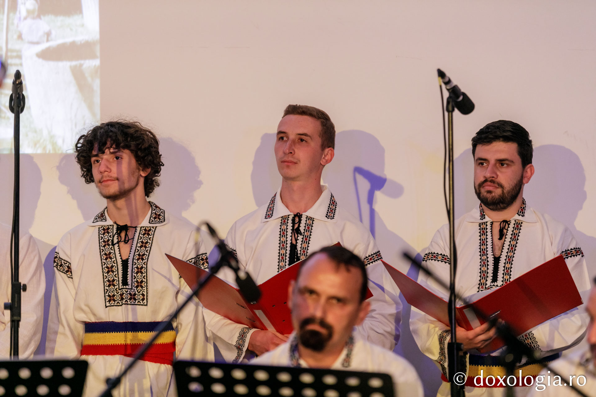 Foto: Pr. Silviu Cluci IBMF 2021: Concert de muzică tradițională din Liban, Cipru și România