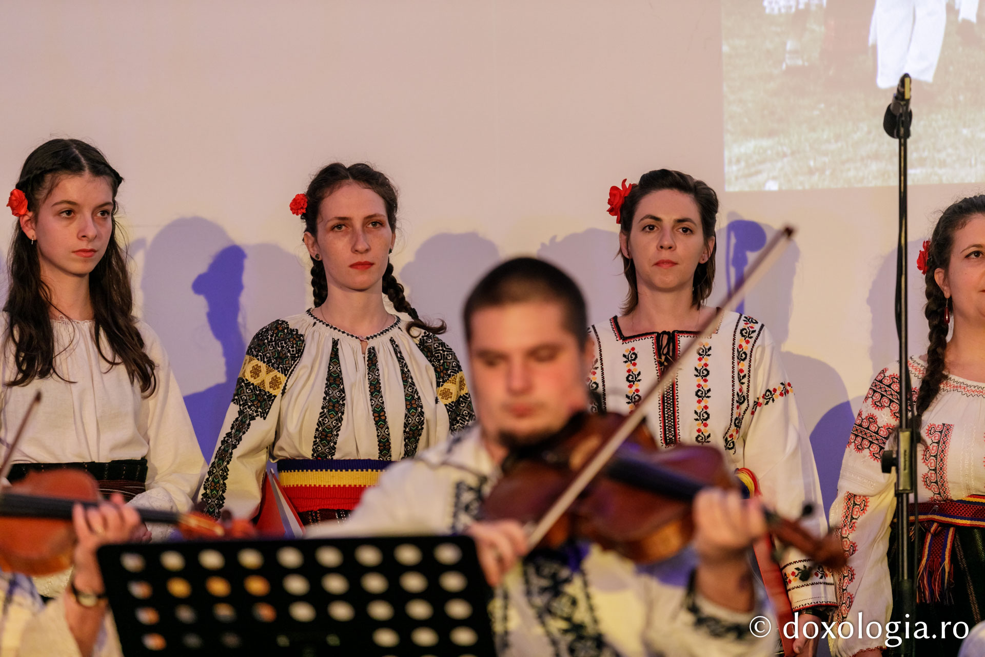 Foto: Pr. Silviu Cluci IBMF 2021: Concert de muzică tradițională din Liban, Cipru și România