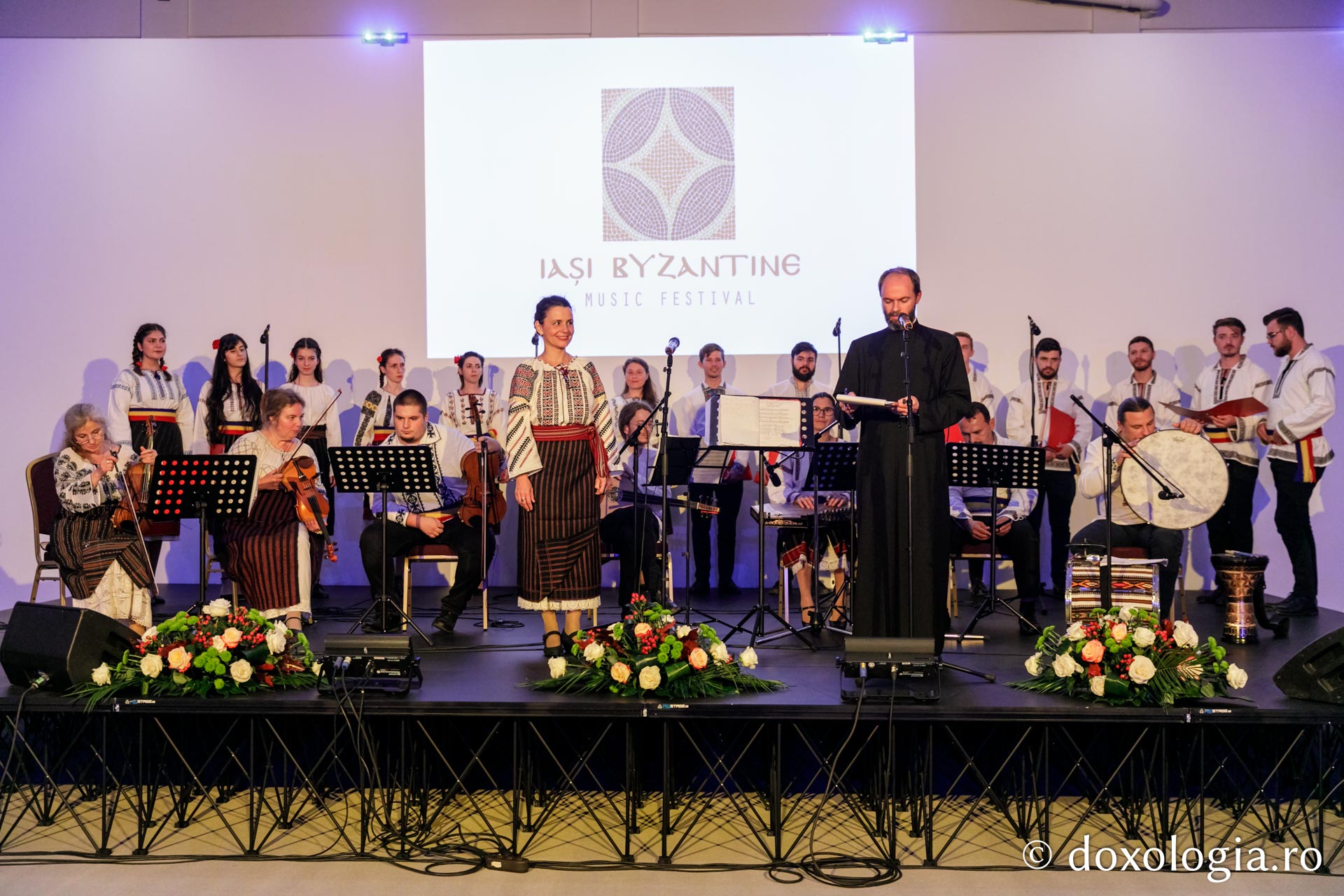 Foto: Pr. Silviu Cluci IBMF 2021: Concert de muzică tradițională din Liban, Cipru și România
