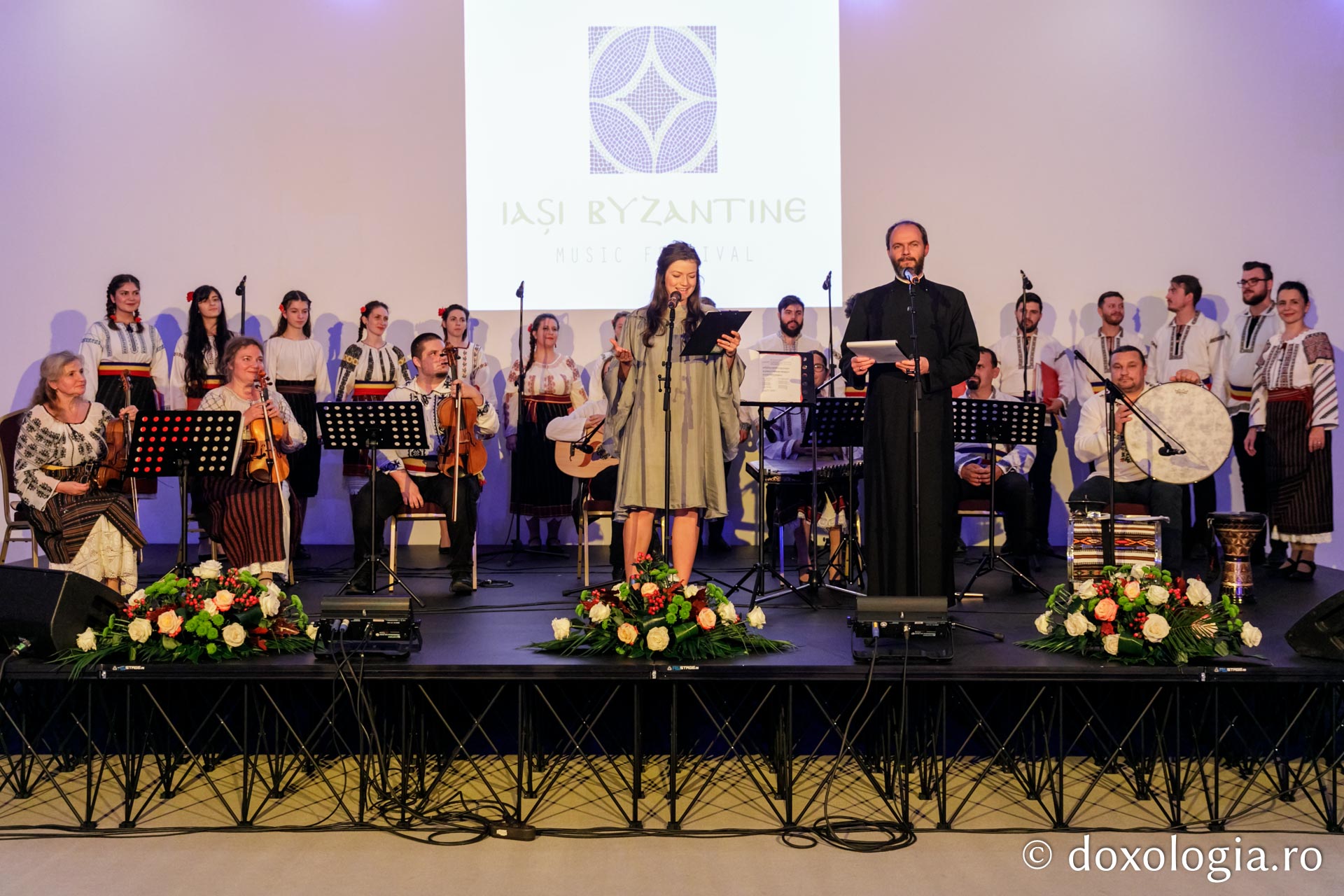 Foto: Pr. Silviu Cluci IBMF 2021: Concert de muzică tradițională din Liban, Cipru și România