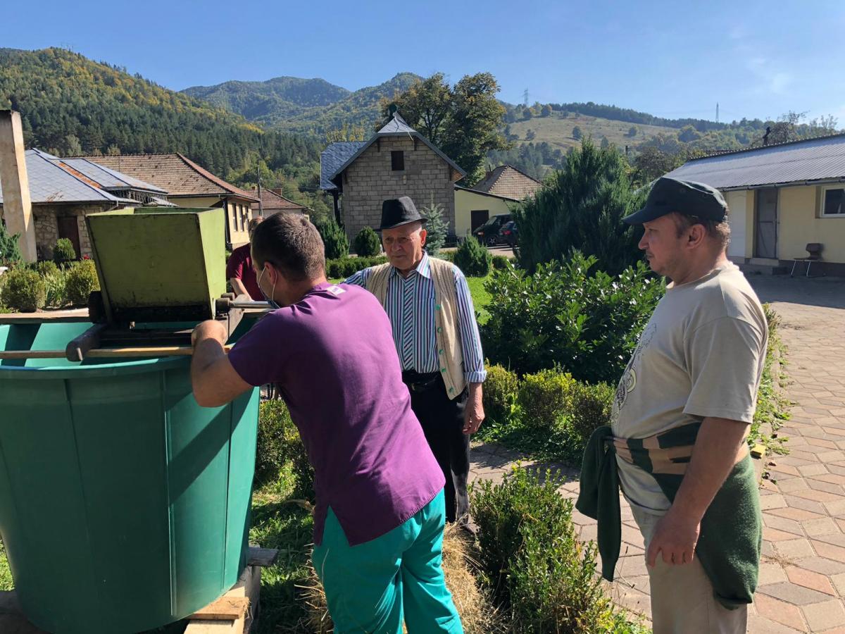 Ziua Internaţionala a Persoanelor Vârstnice, serbată la aşezământul din Hârja