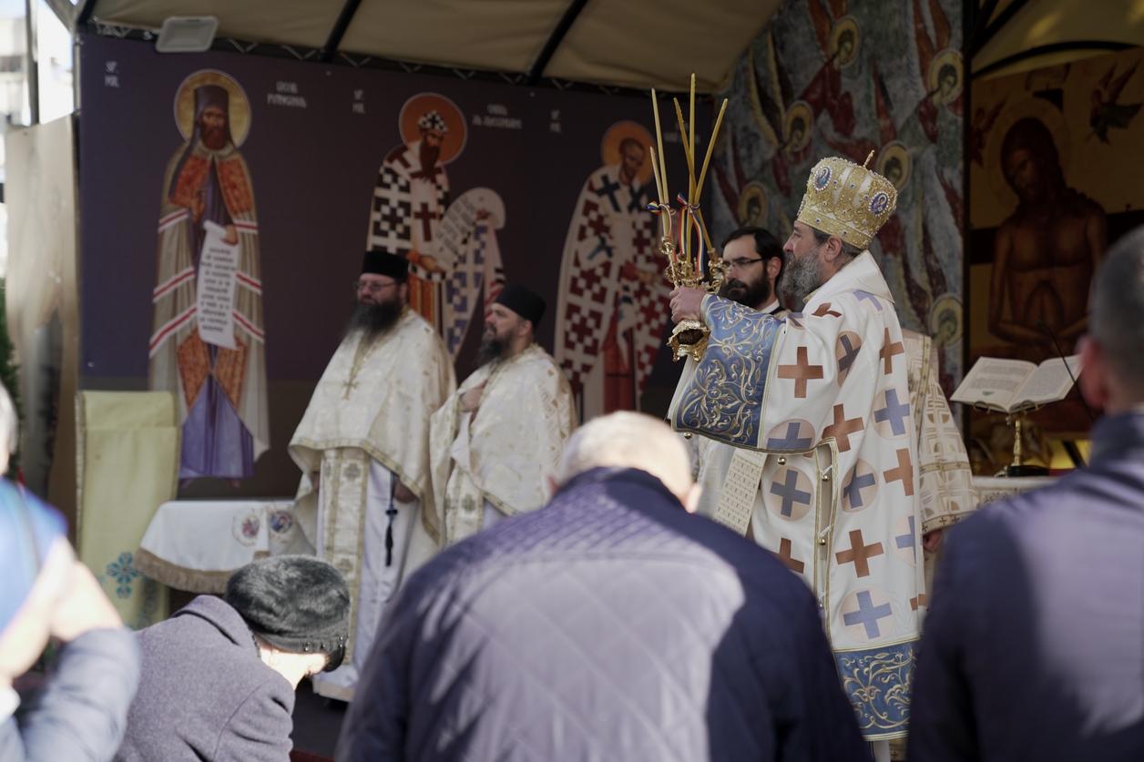 PS Părinte Nichifor Botoșăneanul: „Viața creștinului trebuie să fie o pregătire permanentă pentru întâlnirea cu Dumnezeu”