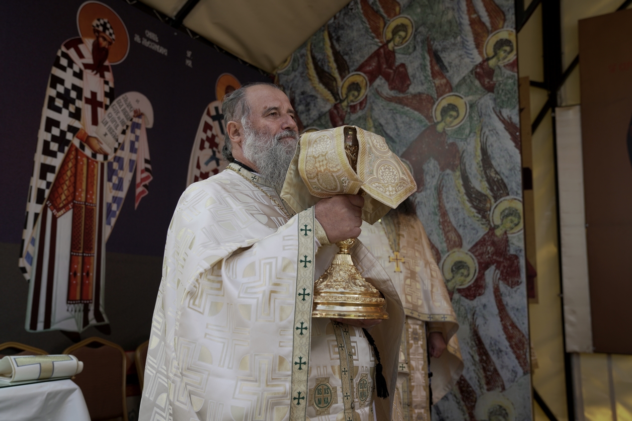 PS Părinte Nichifor Botoșăneanul: „Viața creștinului trebuie să fie o pregătire permanentă pentru întâlnirea cu Dumnezeu”