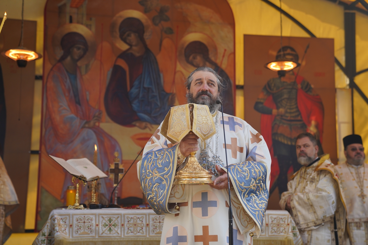 PS Părinte Nichifor Botoșăneanul: „Viața creștinului trebuie să fie o pregătire permanentă pentru întâlnirea cu Dumnezeu”