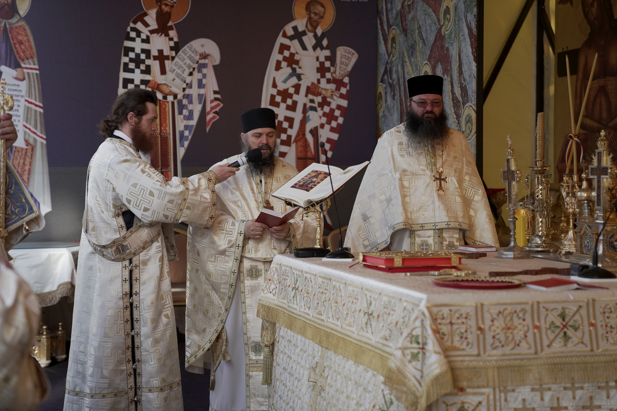 PS Părinte Nichifor Botoșăneanul: „Viața creștinului trebuie să fie o pregătire permanentă pentru întâlnirea cu Dumnezeu”