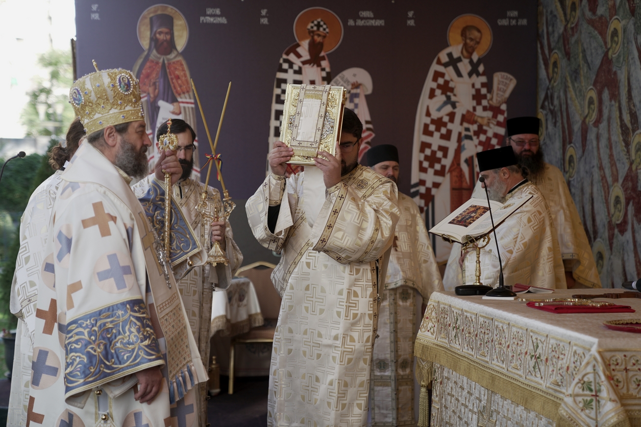 PS Părinte Nichifor Botoșăneanul: „Viața creștinului trebuie să fie o pregătire permanentă pentru întâlnirea cu Dumnezeu”