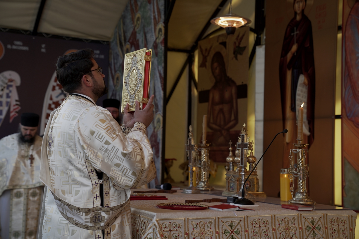 PS Părinte Nichifor Botoșăneanul: „Viața creștinului trebuie să fie o pregătire permanentă pentru întâlnirea cu Dumnezeu”