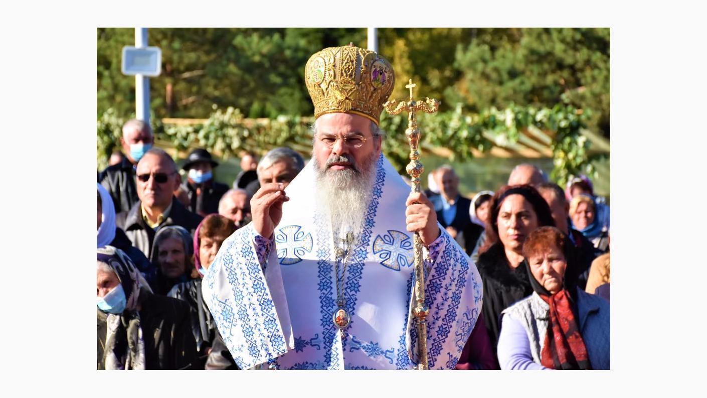 PS Ignatie: „Tânjim, în momente de zbucium sufletesc, după un cuvânt care să ne fie ca un reper. Maica Domnului are puterea, ori de câte ori suntem în suferință, să ne dea cuvântul care să ne remonteze!”