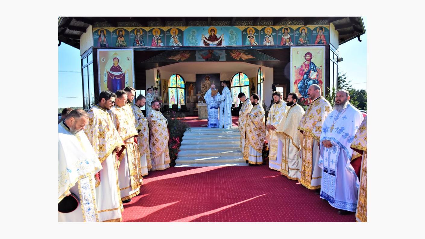 PS Ignatie: „Tânjim, în momente de zbucium sufletesc, după un cuvânt care să ne fie ca un reper. Maica Domnului are puterea, ori de câte ori suntem în suferință, să ne dea cuvântul care să ne remonteze!”