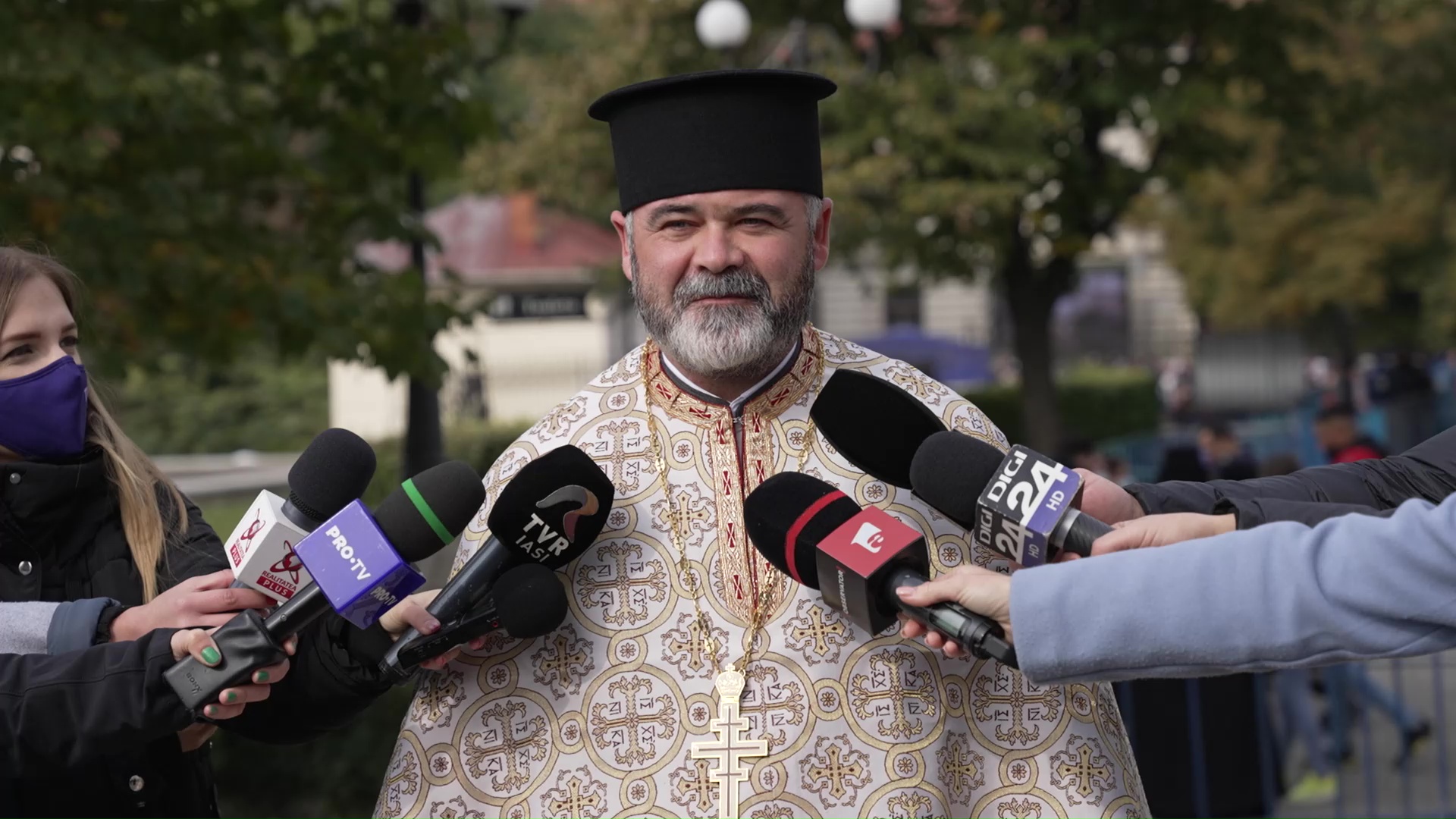 (Video) „În Basarabia, timp de 20 de ani, am fost sub ocrotirea Cuvioasei” (Video) „În Basarabia, timp de 20 de ani, am fost sub ocrotirea Cuvioasei”