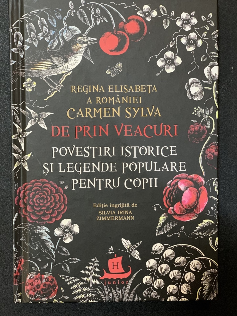 Foto: tribuna.ro Dacă avem Regină, Povestea redevină stăpână