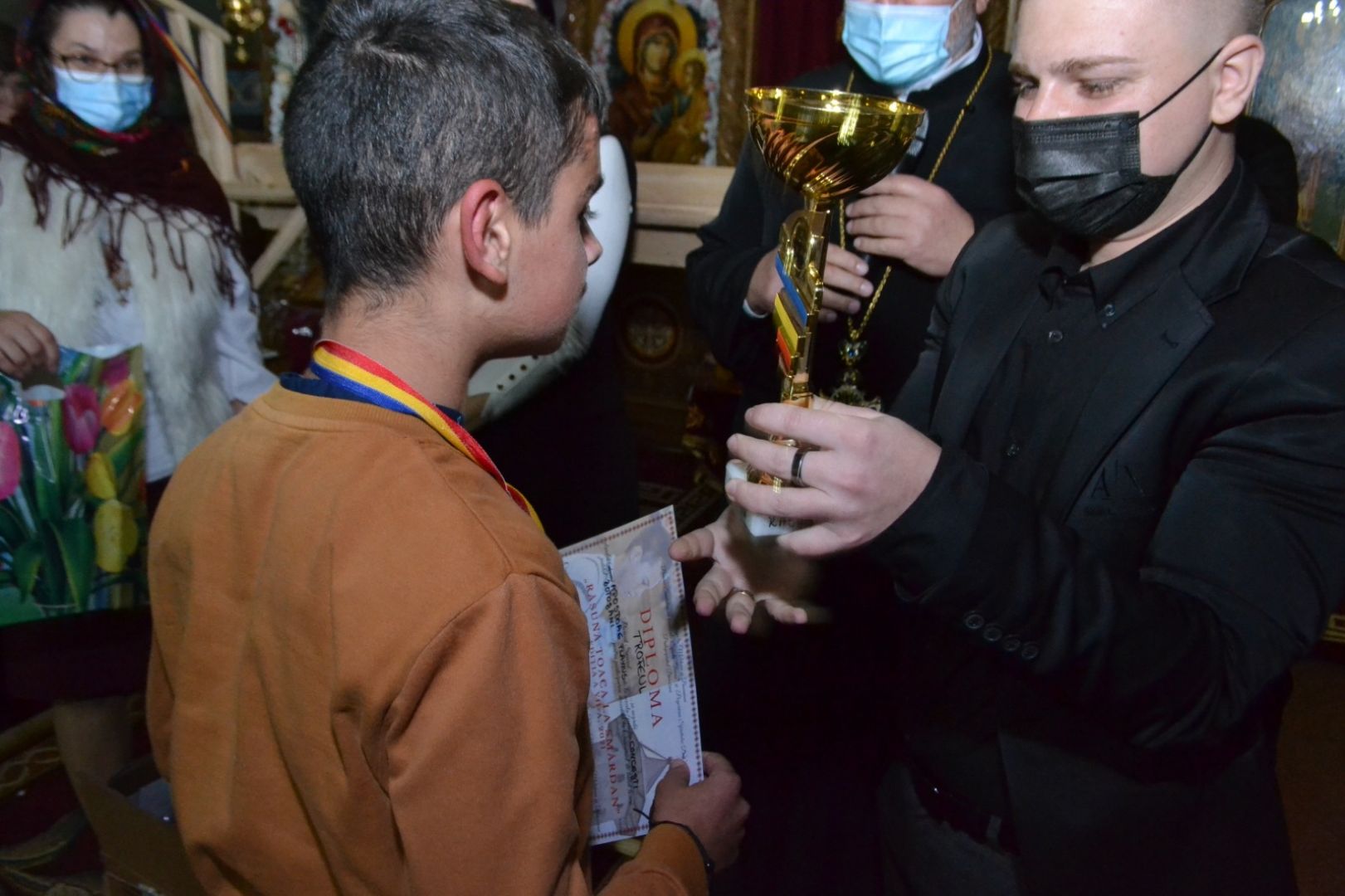 Concurs de bătut toaca la Parohia Smârdan