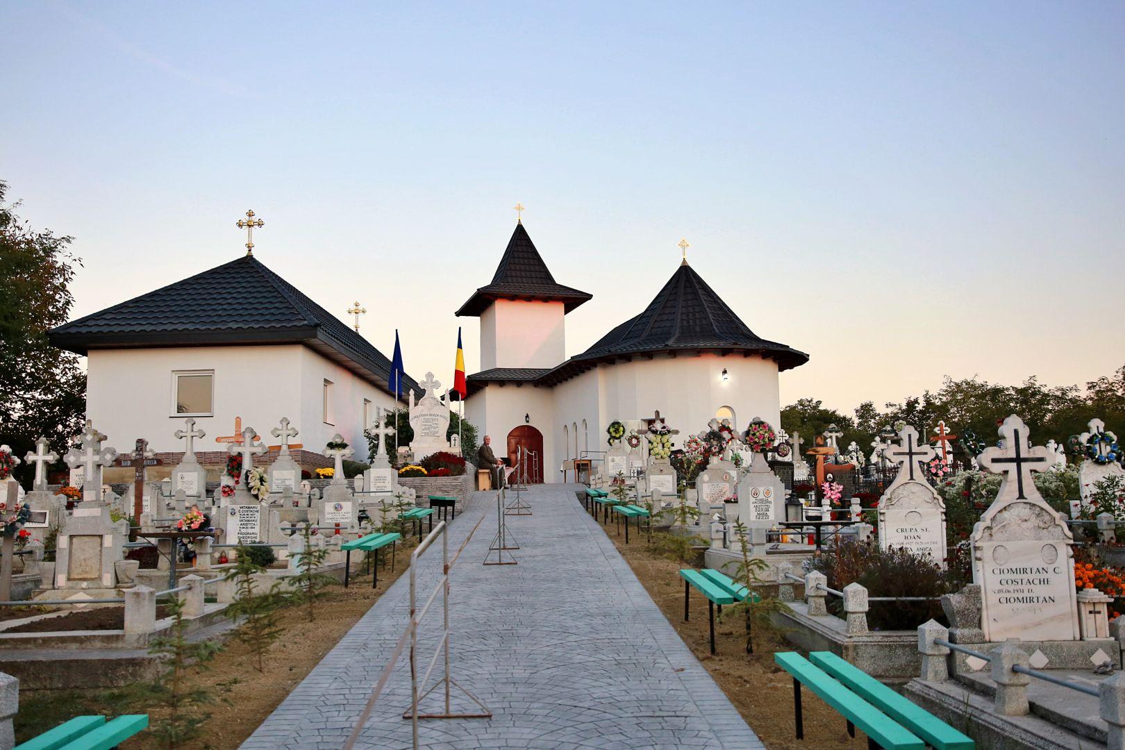 foto: Flavius Popa (Video) Biserica din comuna Corlăteni a primit veșmântul sfințirii după 33 de ani