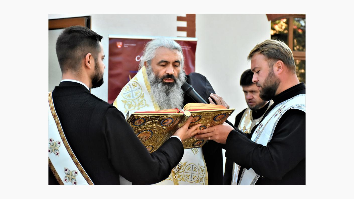 Simpozionul „Casa de Acasă”. PS Ignatie: „Acasă – matricea iubirii şi softul plinătăţii”