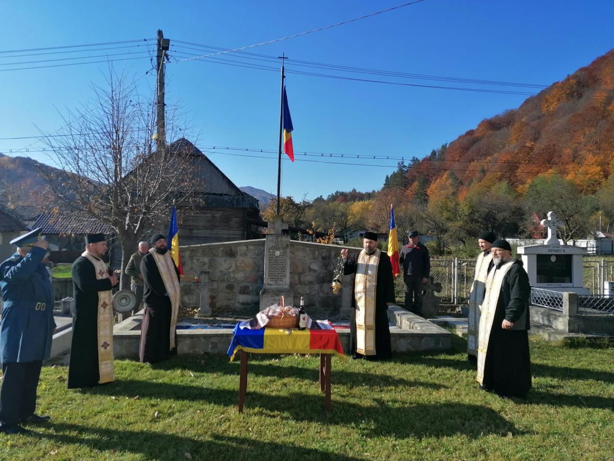 Eroii neamului, pomeniţi în Protopopiatul Onești