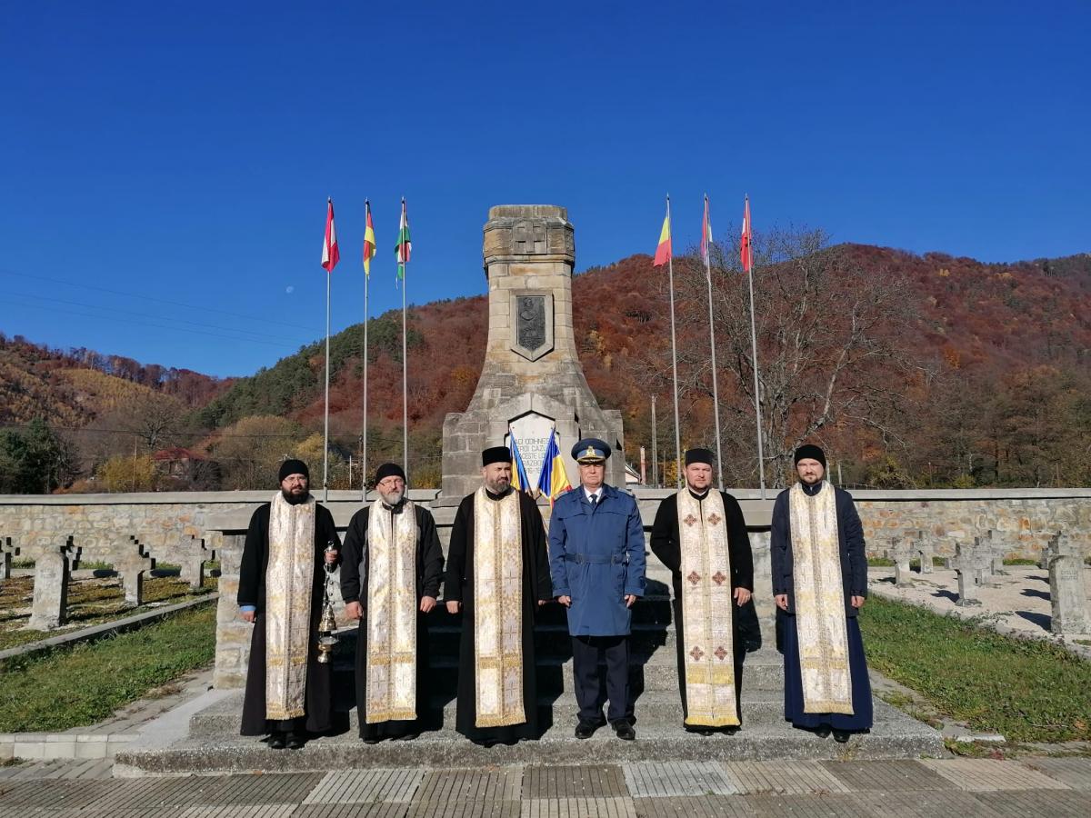 Eroii neamului, pomeniţi în Protopopiatul Onești Eroii neamului, pomeniţi în Protopopiatul Onești