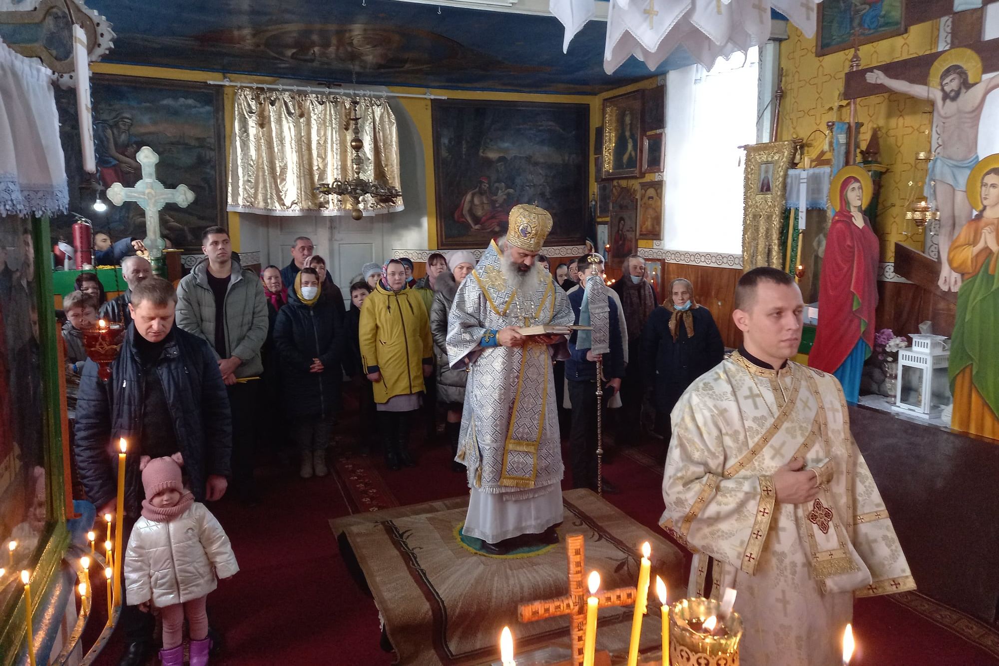 Slujire arhierească în Parohia Lipnic-Ocniţa