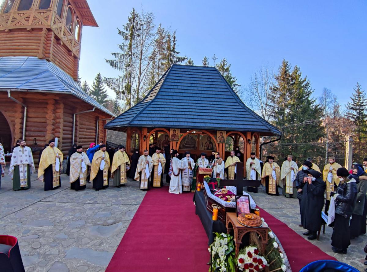 Preotul militar Nicu-George Manea, înmormântat la Mănăstirea Diaconești